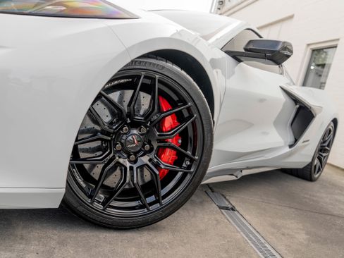 Used 2024 Chevrolet Corvette Z06 w/ Stealth Interior Trim Package RWD image 4