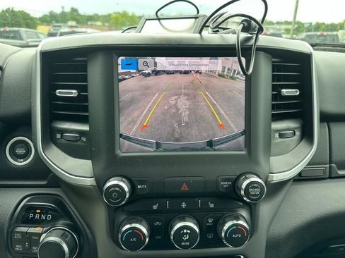 Used 2022 RAM 1500 Big Horn AWD/4WD image 8