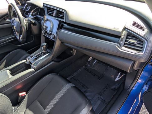 Used 2020 Honda Civic Sport image 14