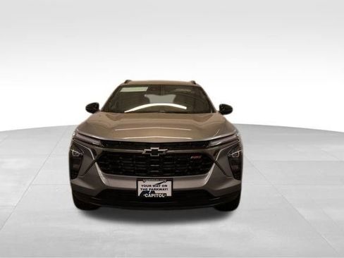 New 2026 Chevrolet Trax RS FWD image 6