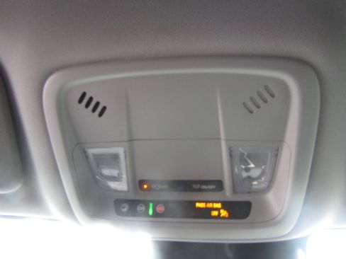 Used 2023 Chevrolet Malibu LS image 17