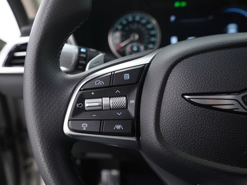 Used 2026 Genesis G70 2.5T AWD/4WD image 25