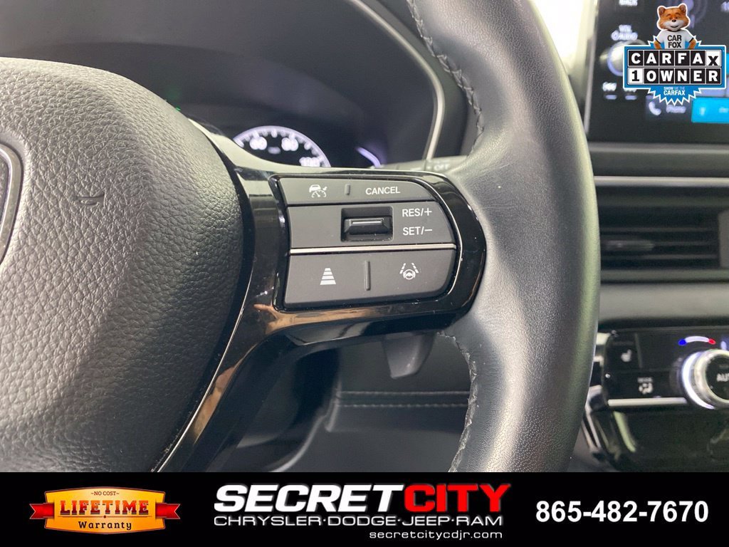 Used 2025 Honda Pilot EX-L image 15