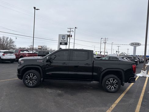 Used 2022 GMC Sierra 1500 AT4 w/ AT4 Premium Package image 21