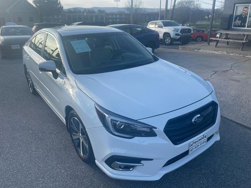 Used 2018 Subaru Legacy 3.6R Limited image 18