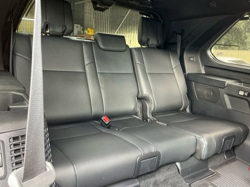 Used 2023 Toyota Sequoia Platinum image 30