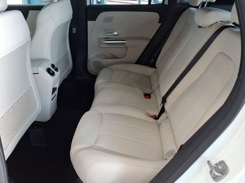 New 2026 Mercedes-Benz GLA 250 image 18
