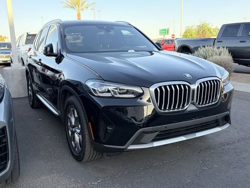 Used 2024 BMW X3 sDrive30i w/ Convenience Package RWD image 3