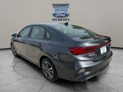 Used 2023 Kia Forte LXS image 7