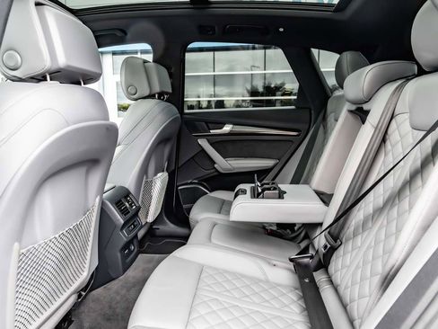 Used 2023 Audi SQ5 Premium Plus image 21