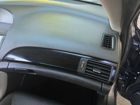 Used 2017 Honda Accord LX image 35