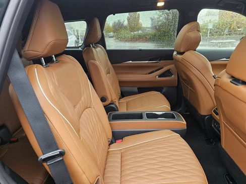 New 2026 INFINITI QX60 Autograph image 15