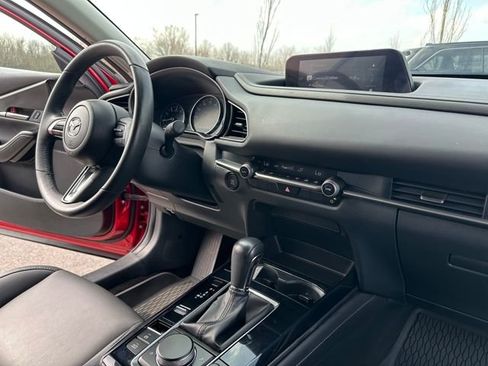 Used 2024 MAZDA CX-30 AWD 2.5 S w/ Select Sport Pkg image 32