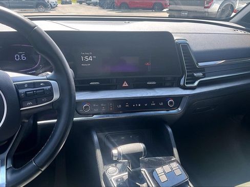 Used 2023 Kia Sportage X-Line w/ X-Line Premium Package AWD/4WD image 8