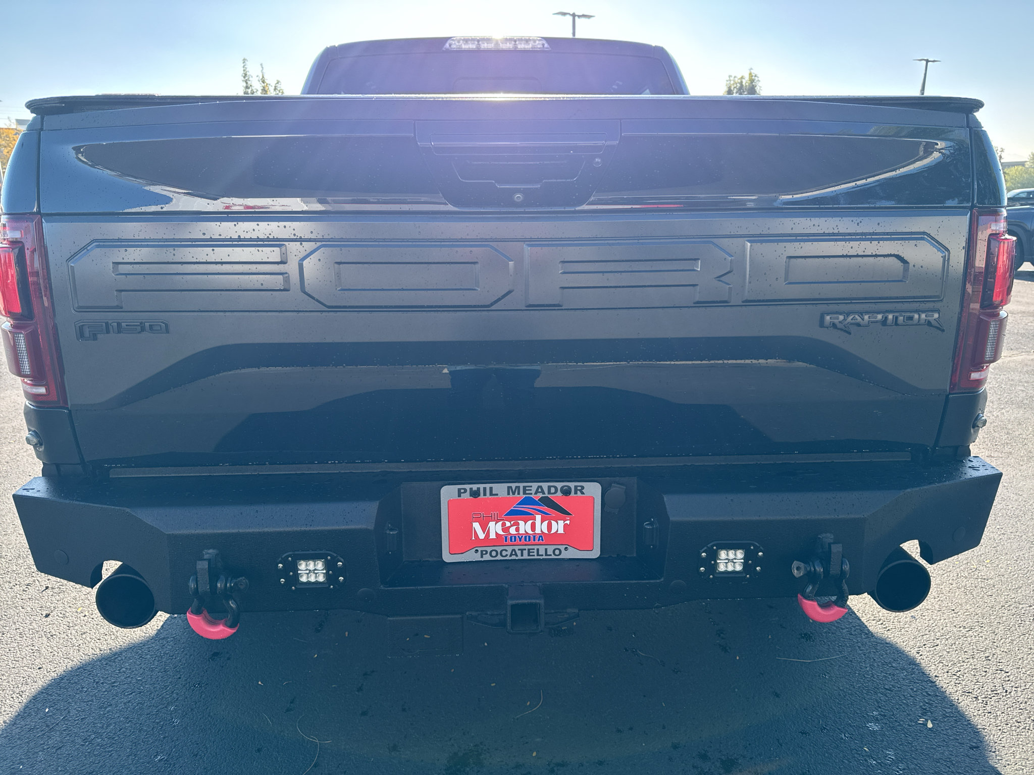 Used 2018 Ford F150 Raptor w/ Equipment Group 802A Luxury AWD/4WD image 3