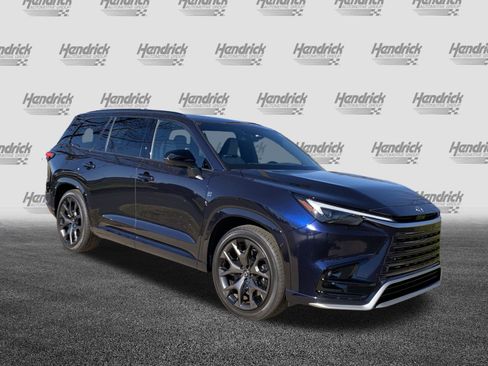 Used 2025 Lexus TX 500h AWD image 2