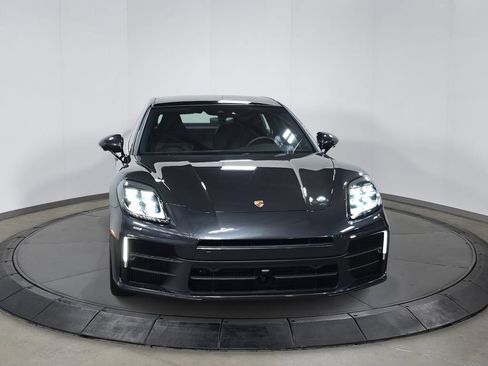 Certified 2025 Porsche Panamera RWD image 10