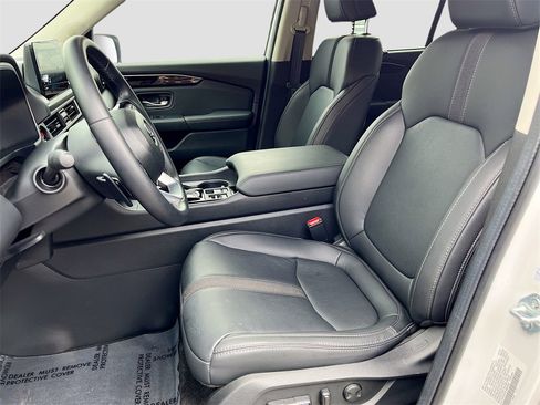 Used 2025 Honda Pilot EX-L image 20