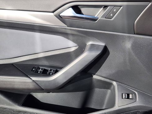 New 2026 Volkswagen Jetta SE FWD image 13