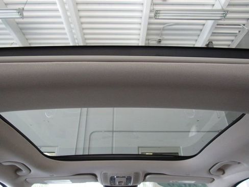 Used 2026 Mercedes-Benz GLB 250 4MATIC image 29