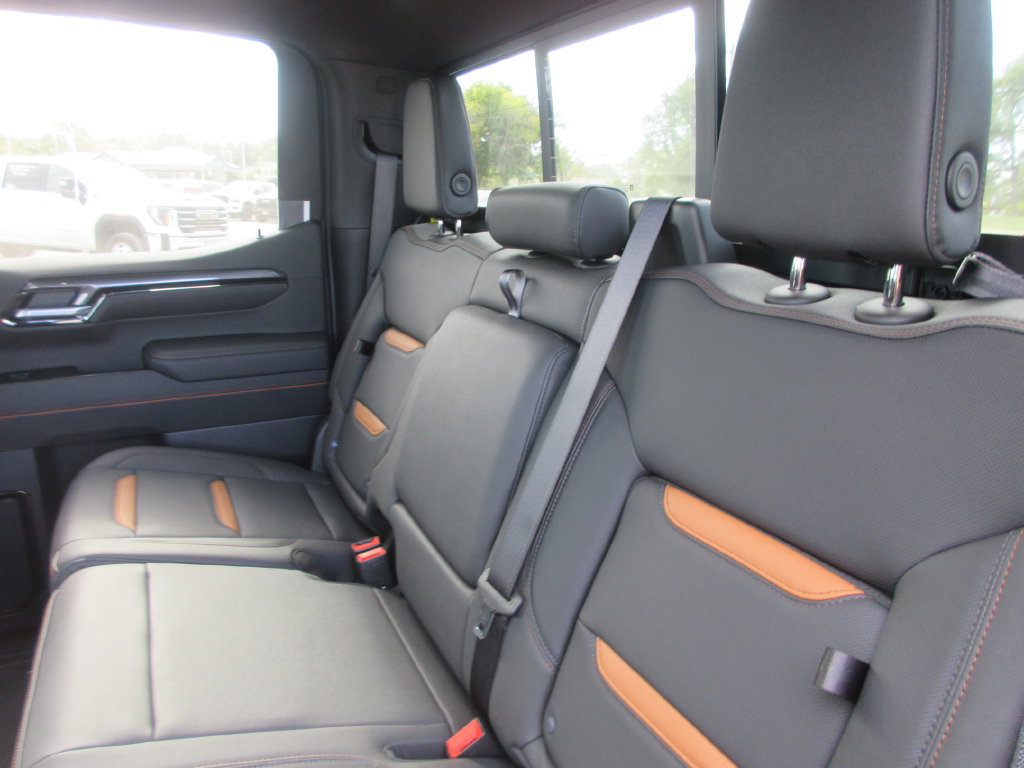 New 2026 GMC Sierra 1500 AT4 w/ AT4 Premium Package AWD/4WD image 13