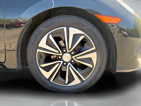 Used 2018 Honda Civic EX-T image 24