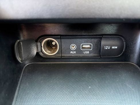 Used 2021 Kia Forte LXS FWD image 33