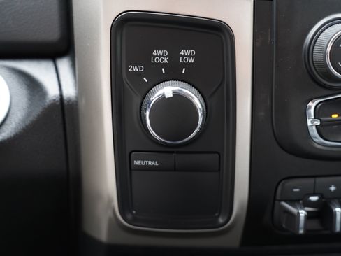 Used 2017 RAM 2500 Big Horn AWD/4WD image 31