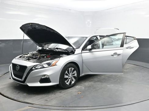 Used 2021 Nissan Altima 2.5 S image 38
