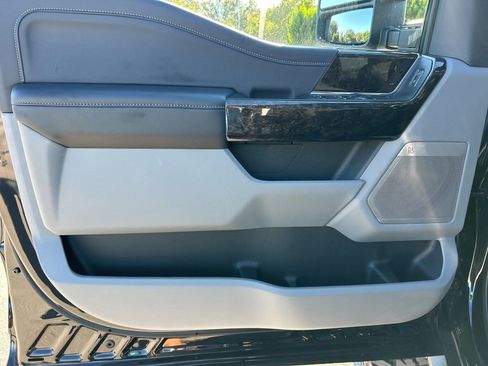 New 2026 Ford F250 XLT w/ XLT Premium Package AWD/4WD image 12