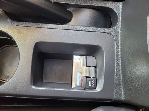 Used 2016 Jeep Patriot 4WD image 31