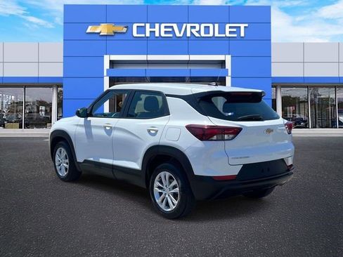 Certified 2023 Chevrolet TrailBlazer LS FWD image 10