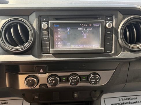 Used 2019 Toyota Tacoma SR AWD/4WD image 15