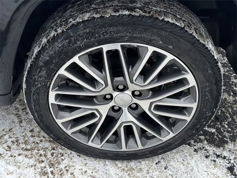 Certified 2022 Jeep Compass Limited w/ Elite Group image 11