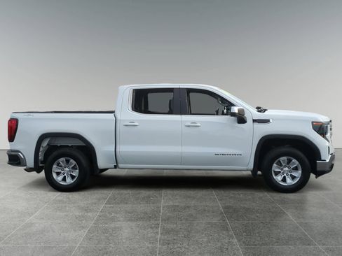 Used 2024 GMC Sierra 1500 SLE image 6