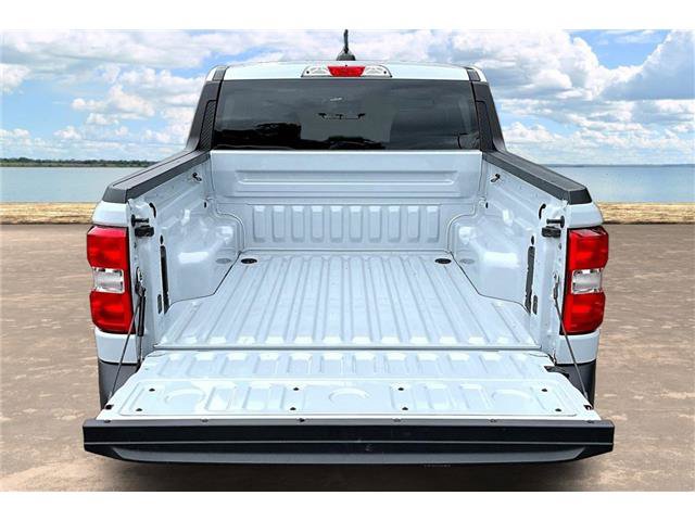 Certified 2025 Ford Maverick XLT w/ XLT Luxury Package AWD/4WD image 9