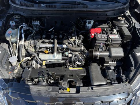 Used 2023 Nissan Kicks SR w/ SR Premium Package FWD image 20