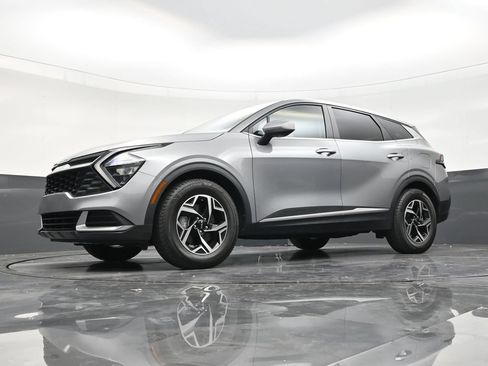 Used 2023 Kia Sportage LX FWD image 20