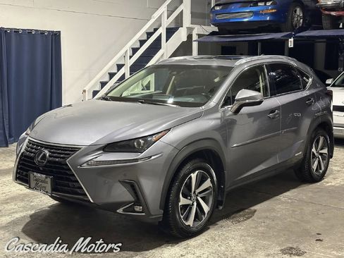 Used 2018 Lexus NX 300h AWD image 4