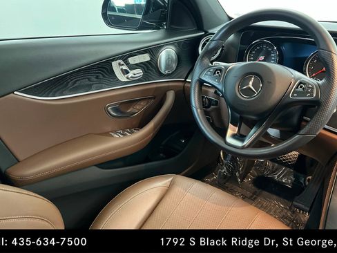 Used 2018 Mercedes-Benz E 300 4MATIC image 11