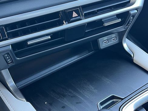 Certified 2025 Lexus RX 350 Premium image 18