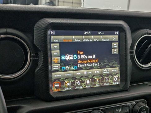 Used 2023 Jeep Wrangler Sahara w/ Cold Weather Group image 30