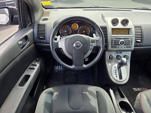 Used 2007 Nissan Sentra SE-R w/ Sunroof Pkg FWD image 13
