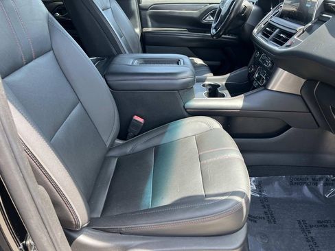 Used 2022 Chevrolet Suburban RST w/ Luxury Package image 24