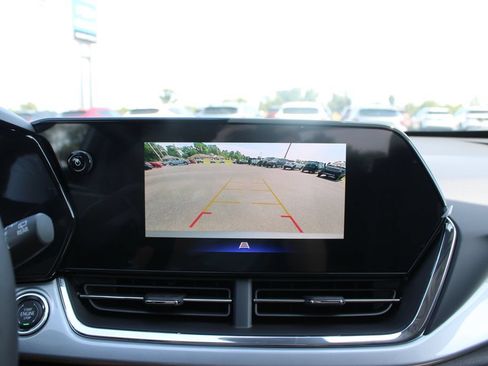 New 2026 Chevrolet Trax LT w/ Driver Confidence Package FWD image 57