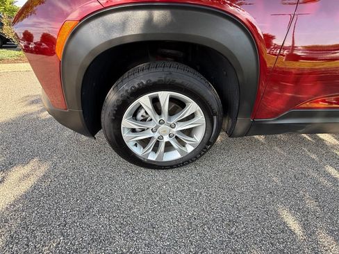 Used 2022 Chevrolet TrailBlazer LS AWD/4WD image 28