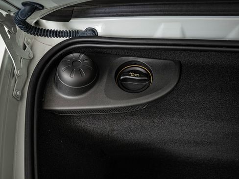 Certified 2019 Porsche 718 Boxster image 46