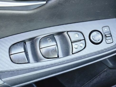 Certified 2024 Nissan Sentra SV image 21