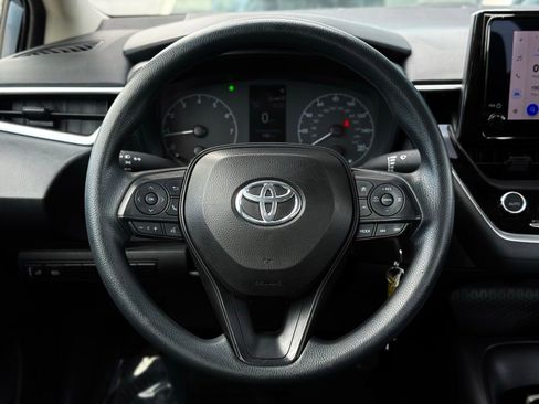 Used 2024 Toyota Corolla LE image 34