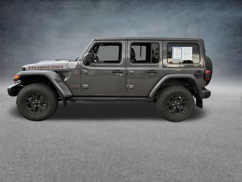 Used 2018 Jeep Wrangler Unlimited Rubicon w/ Uconnect 4C Nav & Sound Group AWD/4WD image 2